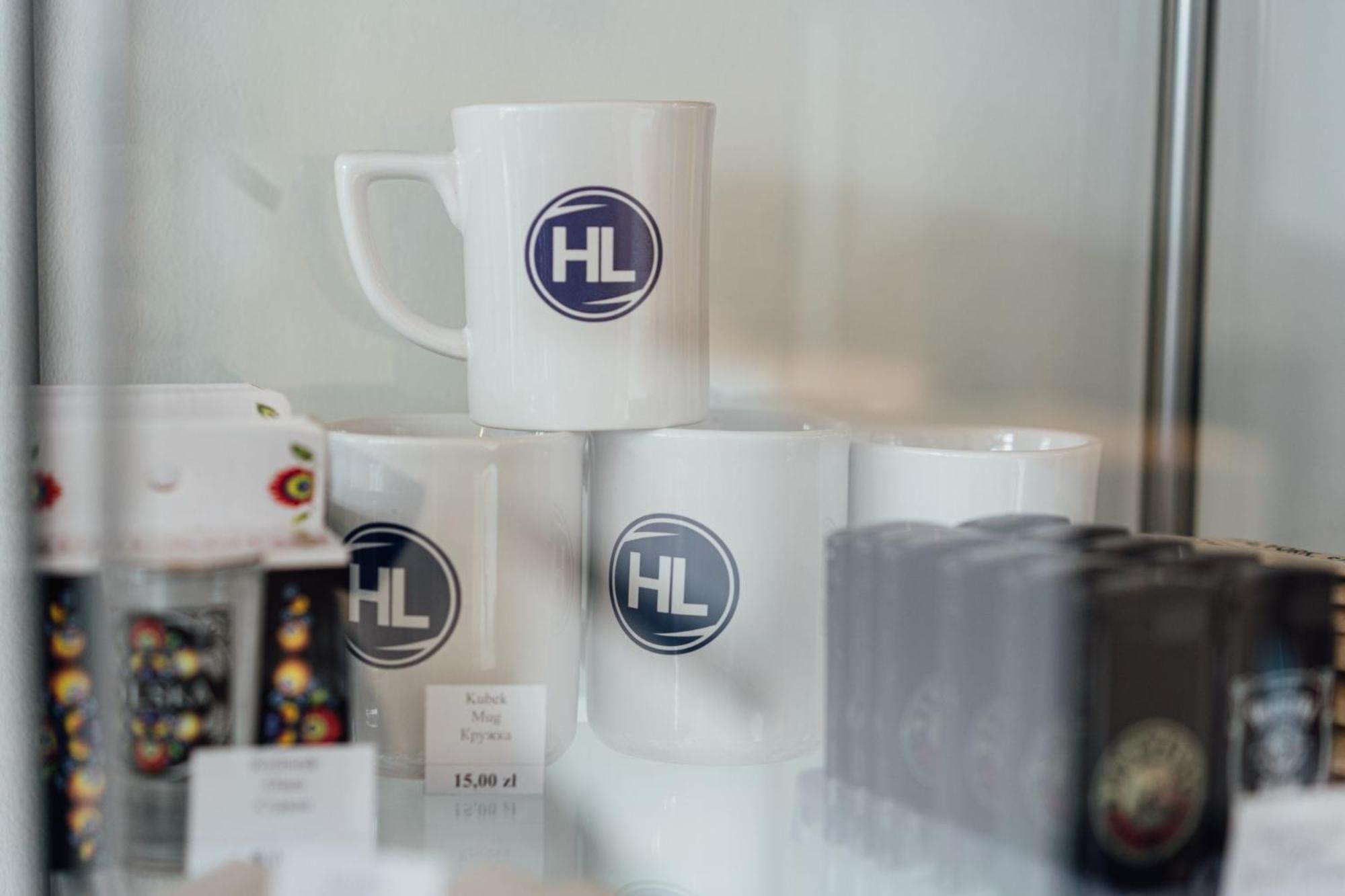 Logos *